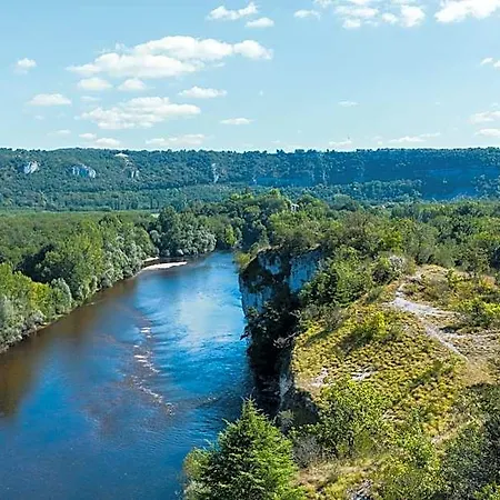 ホテル Vvf Dordogne Lot マルテル